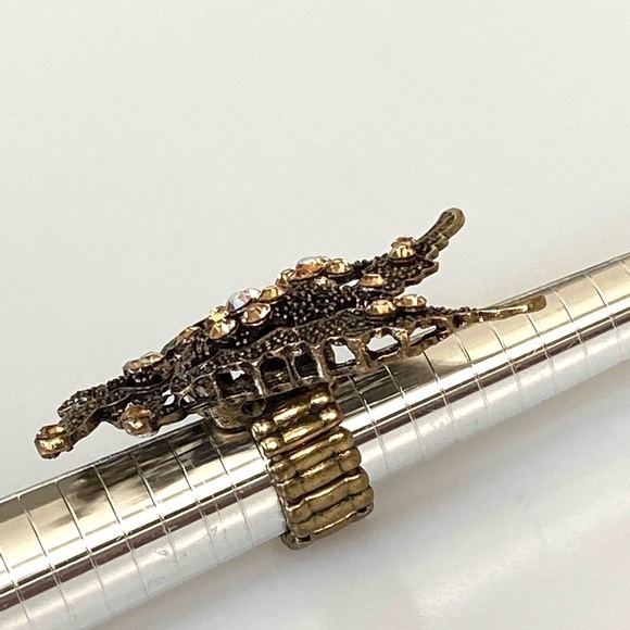 Ring Butterfly Stretch Antique Bronze Tone 7.5 - Picture 3 of 12